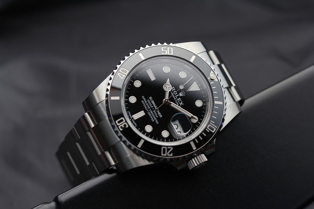 Top 10 Best Rolex Submariner Alternatives